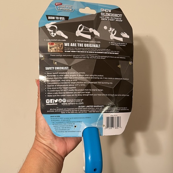 NEW Wham-o Arctic Force Snow slingshot - Picture 3 of 4